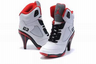 basket à talon nike